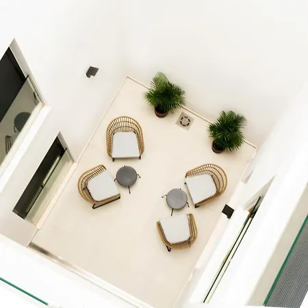 Kouohana Apartment