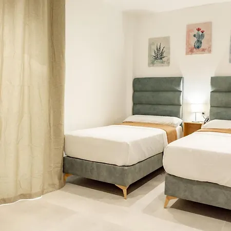 Kouohana Apartment